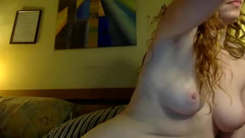 Robin Redhead online show from February 21, 9:32 pm