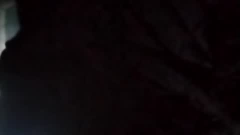 R online show from December 19, 10:49 pm