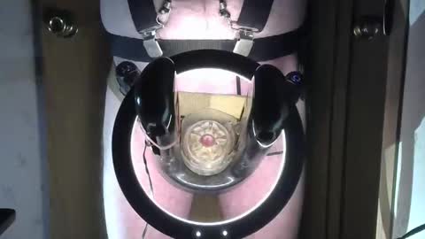 Robodickmilker online show from October 28, 1:50 am