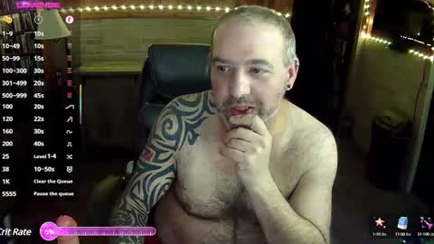 Snapshot of robun1801 chatting on March 8, 3:28 am Tequila and Whiskey online show from March 8, 3:28 am