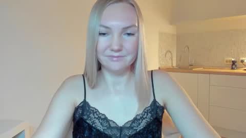 rock__baby online show from November 13, 5:10 am