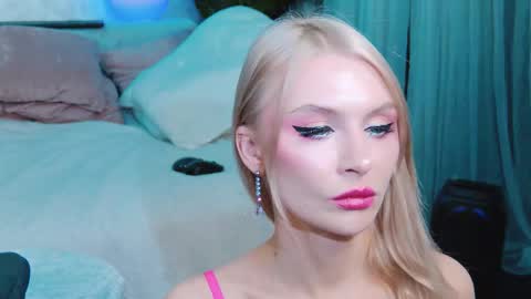 Lina and Den online show from November 13, 5:32 am