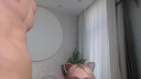 Lina and Den online show from September 28, 9:40 am