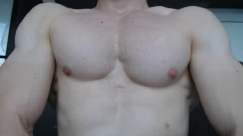 rocky muscle online show from December 21, 5:08 pm