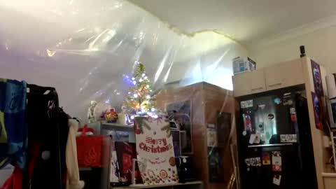 Snapshot of rod77knee chatting on December 23, 2:13 am rod77knee online show from December 23, 2:13 am