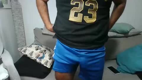 Rodrihot25 online show from April 15, 1:31 am