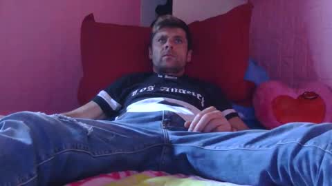 Banderas online show from April 5, 2:03 pm