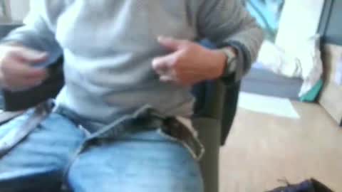 rolandloser1000 online show from April 17, 9:11 am