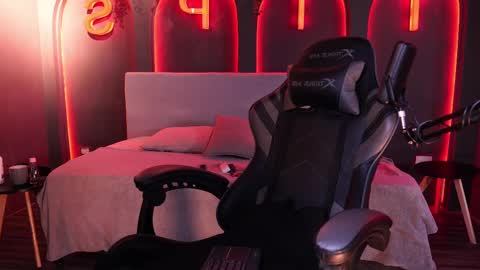 roma_hells online show from September 18, 9:19 pm