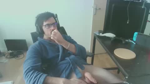 romainb72 online show from February 18, 3:52 pm