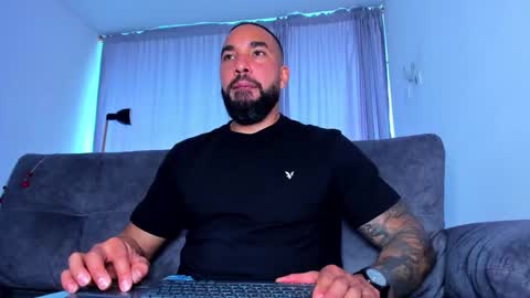 Roman online show from March 8, 9:52 pm