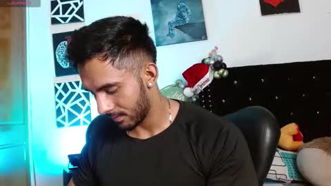 Roman online show from December 15, 5:31 pm