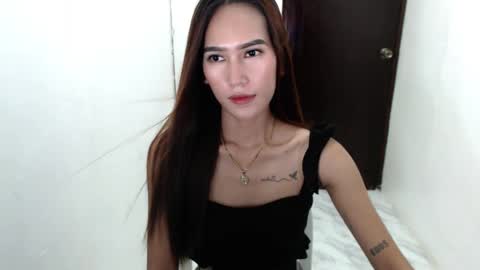 JESICCA online show from April 3, 5:25 am