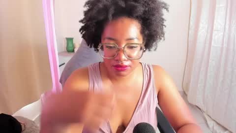 Is A Belle online show from May 25, 2:34 pm