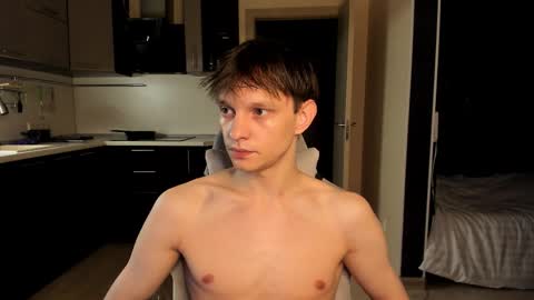 Snapshot of romeo_mercy chatting on September 12, 4:25 am Romeo online show from September 12, 4:25 am