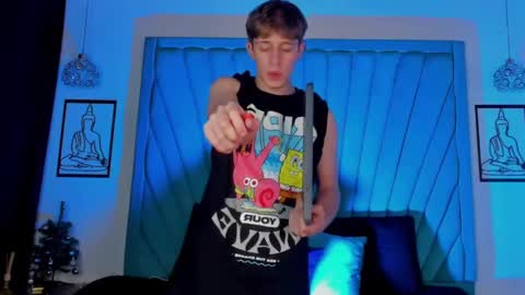 Romeo Ricci online show from December 15, 12:06 pm