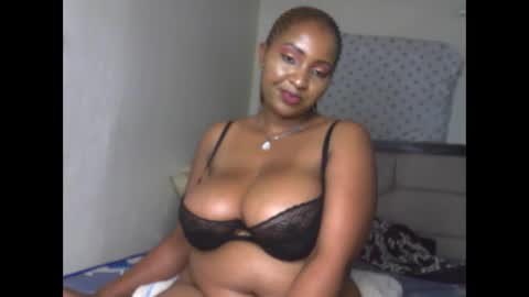 Romina 26 online show from February 14, 7:27 pm