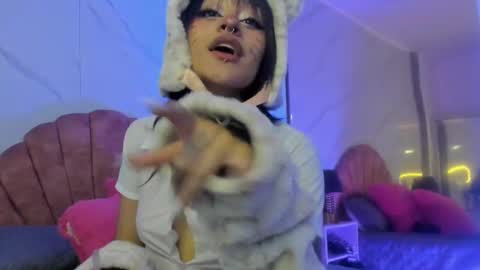 Snapshot of rominnakonde chatting on October 18, 8:24 pm Rominna online show from October 18, 8:24 pm
