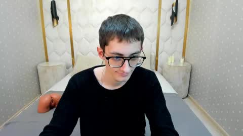 ronbevs online show from May 27, 7:55 pm