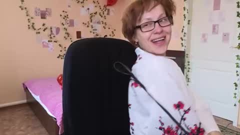 ronda_roni online show from April 13, 6:17 am