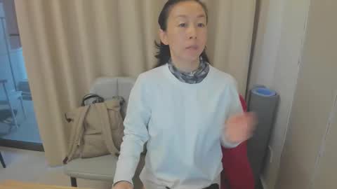 rongrong0329 online show from April 12, 10:58 pm