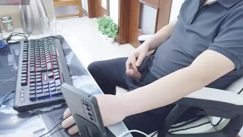 rongtian online show from December 1, 7:06 am