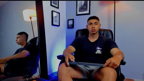 RonnieCanford online show from March 15, 8:34 pm