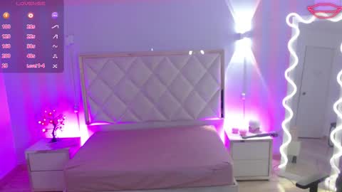 ROSALIN online show from March 19, 11:37 am