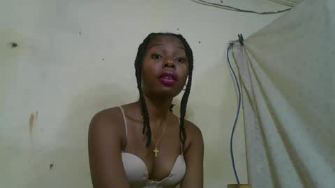 Rosalinda online show from May 7, 12:06 am