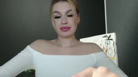 Rosalina online show from September 13, 2:52 pm