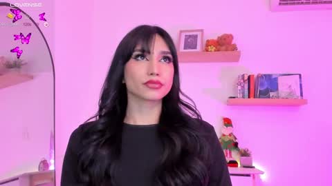 Rose Saenz online show from December 17, 10:11 pm