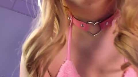 Rose LuvV follow me baby online show from February 21, 7:55 am