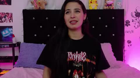 Rose online show from February 1, 5:48 am