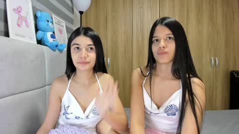 Rose y Miah online show from April 9, 6:19 am