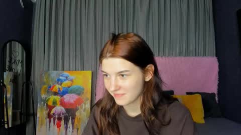 Snapshot of roseblanche2k chatting on October 2, 10:19 pm Florin online show from October 2, 10:19 pm