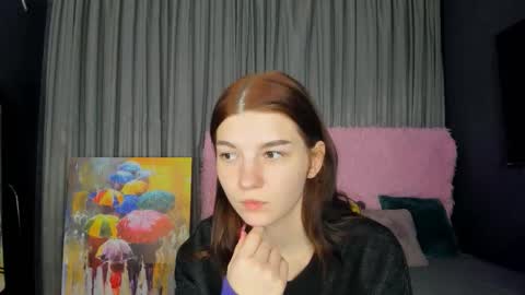 Snapshot of roseblanche2k chatting on September 26, 10:18 pm Florin online show from September 26, 10:18 pm