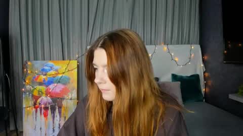 Snapshot of roseblanche2k chatting on February 20, 10:37 pm Florin online show from February 20, 10:37 pm