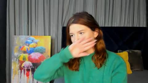 Snapshot of roseblanche2k chatting on December 7, 10:23 pm Florin online show from December 7, 10:23 pm