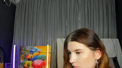 Snapshot of roseblanche2k chatting on February 1, 1:44 am Florin online show from February 1, 1:44 am
