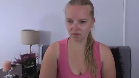 Rose online show from July 8, 7:45 am