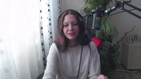 Lina online show from April 8, 10:07 am