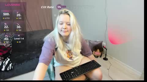 rosethomas_ online show from November 8, 6:44 pm