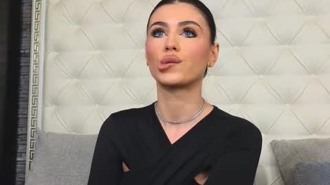 Gabriela online show from January 10, 8:20 am