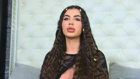 Gabriela online show from May 15, 4:32 am