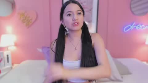 rosevelvet_dh online show from June 15, 11:46 am