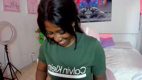 rosi_cooper online show from March 23, 11:15 am