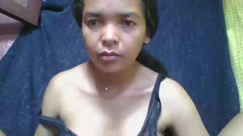 rosia685234 online show from April 13, 8:07 am