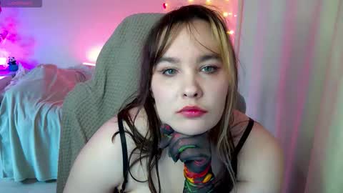 RosieNana online show from February 7, 5:38 pm