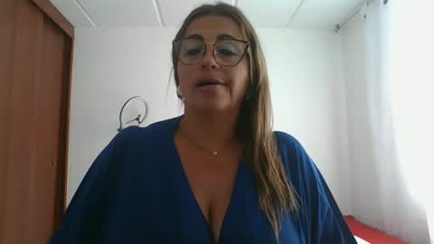 Rossana  online show from February 25, 7:49 pm