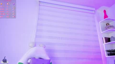   online show from September 9, 7:14 pm